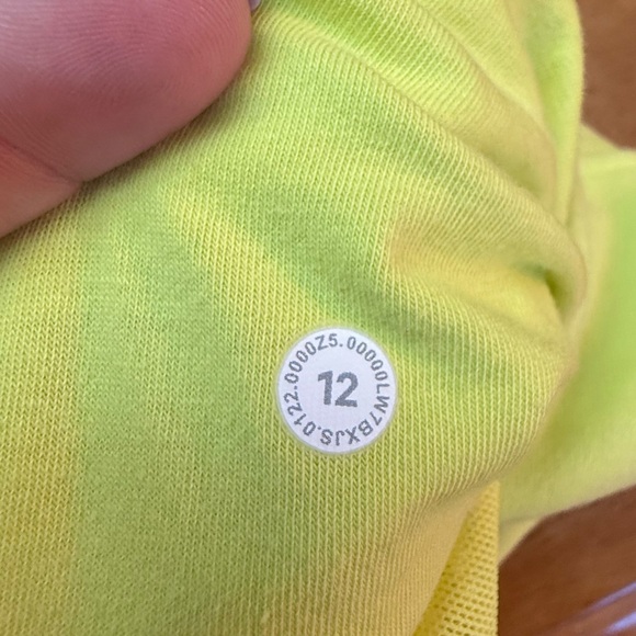 Lululemon athletica Chartreuse Scuba Short 12 - Picture 5 of 6